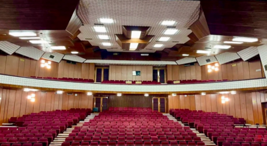 (VIDEO) Ansambli Muzikor i Tetovës po përballet me rrezikun e mbylljes