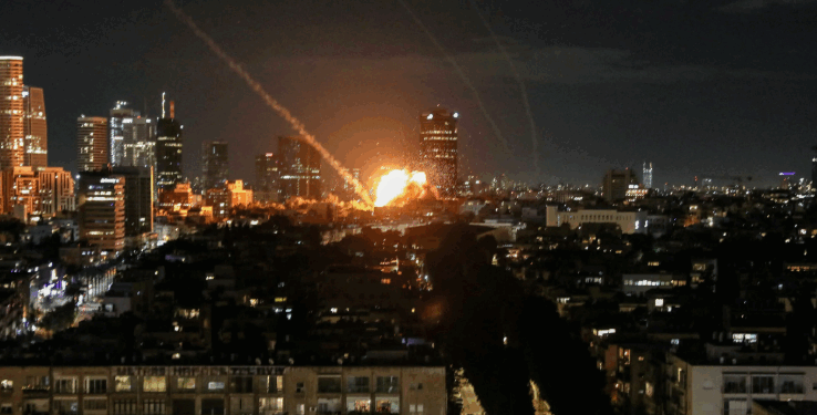 Inteligjenca ushtarake ukrainase: Rusia po furnizon Iranin me imazhe satelitore të pikave ushtarake amerikane