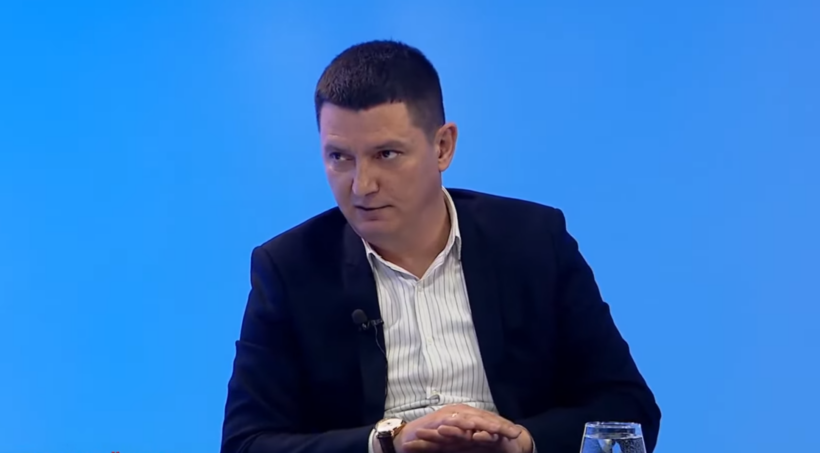 Shaqiri: Kërkesa ime ishte edhe në gjuhën shqipe, “shqipes” as vulë në Kuvend nuk i vendosin