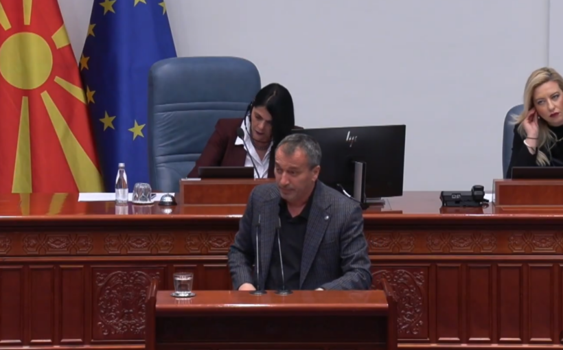 (VIDEO) Bexheti, Stoillkoviqi dhe Mickoski përplasen për gjuhën shqipe