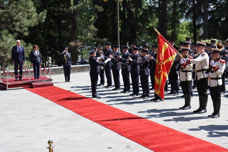 Siljanovska pret homologun zviceran në Shkup