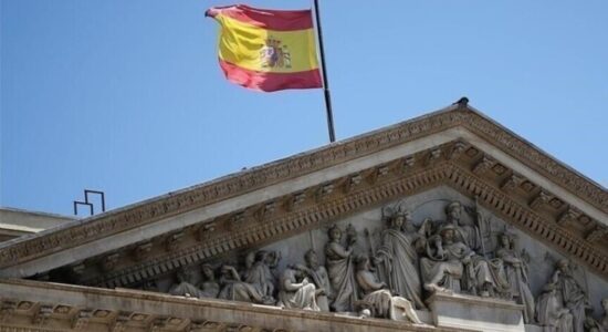 Spanja i bën thirrje BE-së të ndërpresë lidhjet me Izraelin: “Besueshmëria jonë është në rrezik”