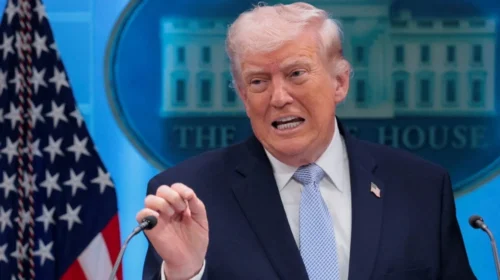 Trump: Irani “nuk ka karta” përveç Ngushticës së Hormuzit para negociatave