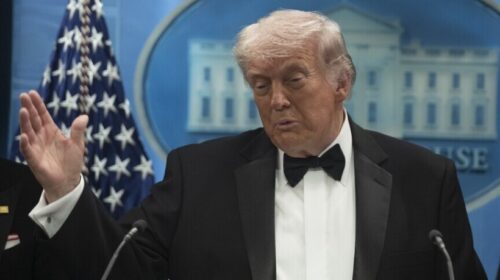 Trump pretendon se Irani dëshiron që SHBA-ja të hapë Ngushticën e Hormuzit “sa më shpejt të jetë e mundur”