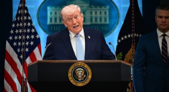 Trump sinjalizon bashkëpunim me Iranin pas “ndryshimit të regjimit”