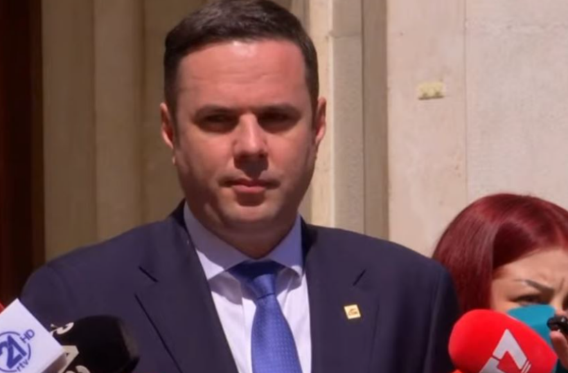 Pse s’po ka marrëveshje për presidentin? Përgjigjet Abdixhiku