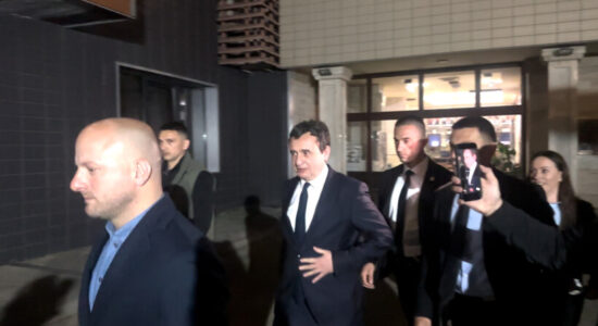 Kurti pas përfundimit të seancës: Kam besim se presidenti zgjidhet nesër