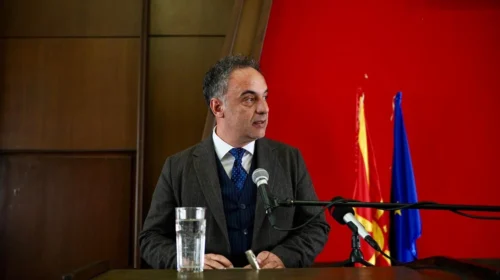 Aliu: Me propzim-ndryshimin e Ligjit për Mbrojtje Shëndetësore vlerësohen njohuritë, përvoja dhe kontributi i punonjësve shëndetësor me përvojë shumëvjeçare