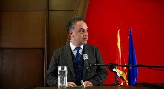 Aliu: Me propzim-ndryshimin e Ligjit për Mbrojtje Shëndetësore vlerësohen njohuritë, përvoja dhe kontributi i punonjësve shëndetësor me përvojë shumëvjeçare