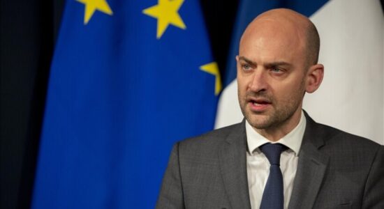 Franca: BE-ja së shpejti mund të miratojë sanksione ndaj Izraelit pas ndryshimit të qëndrimit të Hungarisë