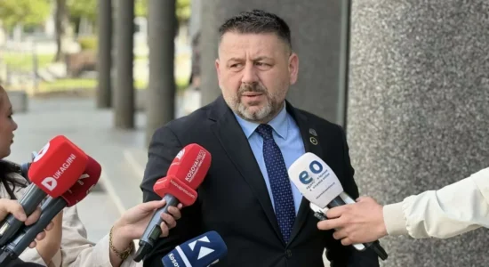 Berisha për Osmanin: Me ditë që flaka i del nuk ka votë prej meje