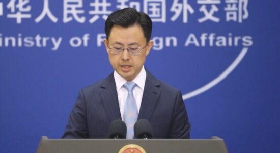 Kina mbështet përpjekjet diplomatike për t’i dhënë fund konfliktit SHBA-Iran