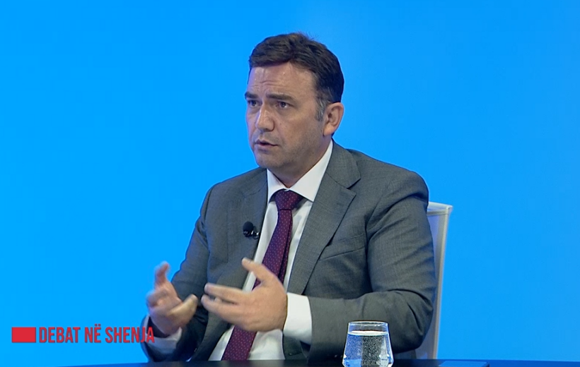 “Shqiptarët pa portier”, Osmani numëron tre arsyet se përse maqedonasit mendojnë se tani mund të rrëzojnë themelet e shtetit