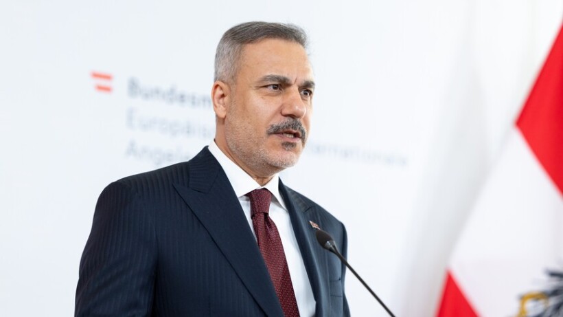 Kryediplomati turk bën thirrje për presion ndaj Izraelit për të parandaluar shkeljet e planit të paqes në Gaza