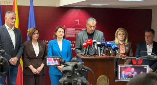 Fronti Evropian nis inicijativën për ndryshime kushtetuese – thirrje për nënshkrim nga të gjithë deputetët