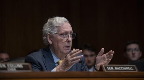Senatori amerikan kritikon Pentagonin për vonesën e ndihmës ushtarake për Ukrainën