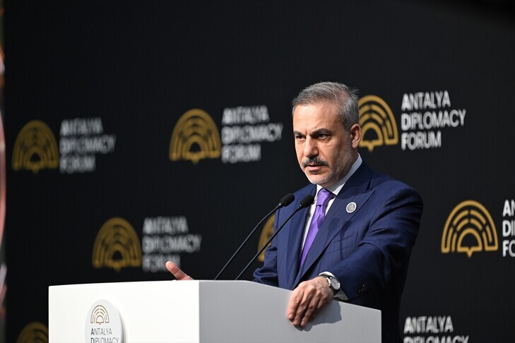 Kryediplomati turk Fidan: Turqia zgjeron rolin diplomatik, Antalya bëhet qendër tërheqëse për liderët botërorë