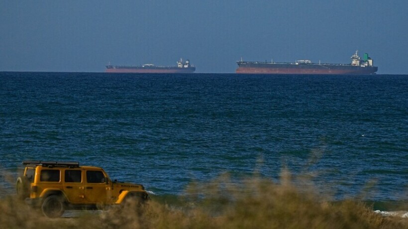 Trafiku detar pranë Ngushticës së Hormuzit pothuajse i ndalur, vetëm 6 anije në lëvizje në 24 orët e fundit