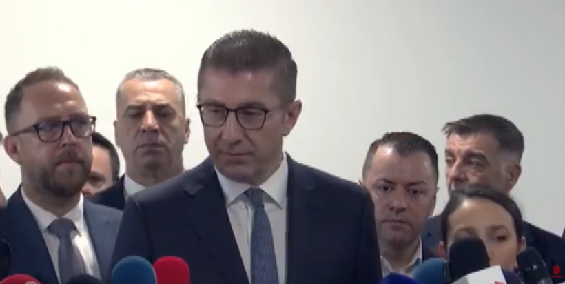 (VIDEO) Mickoski paralajmëroi trasë të re të korridorit 8 nëse UNESKO nuk jep dritë jeshile