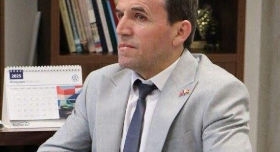 Shkarkohet kryetari i Këshillit të Komunës së Sarajit, Iljaz Veseli