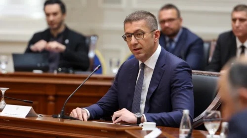 Mickoski: Ligji për Arsimin e Lartë është çështje shtetërore, jo politike