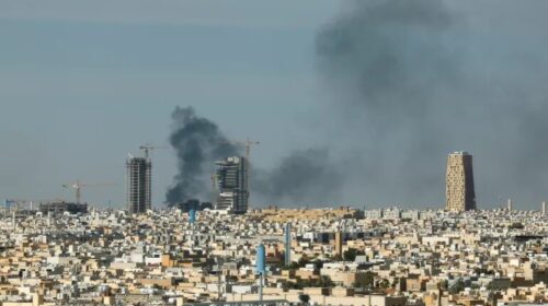Zyrtari amerikan: Vazhdon angazhimi me Iranin për armëpushim