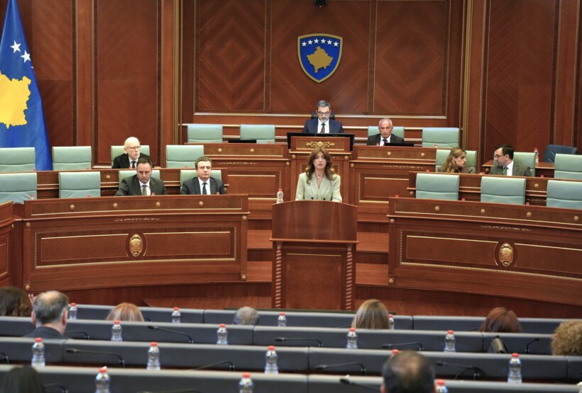 Shtyhet seanca, punimet vazhdojnë në 14:00