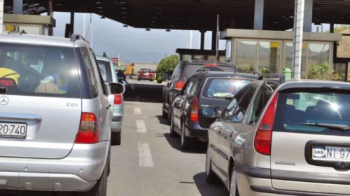 Mbi 16.000 shtetas kaluan kufijtë “Bogorodicë” dhe “Tabanoc” në 24 orët e fundit