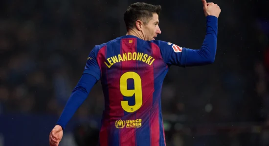 E ardhmja e Lewandowskit në pikëpyetje, agjenti drejt Italisë për bisedime