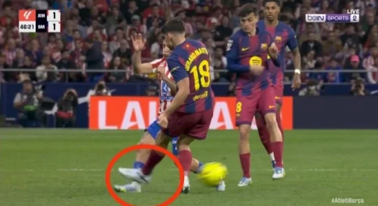 Komunikimi me VAR-in që solli anulimin e kartonit të kuq të Martinit