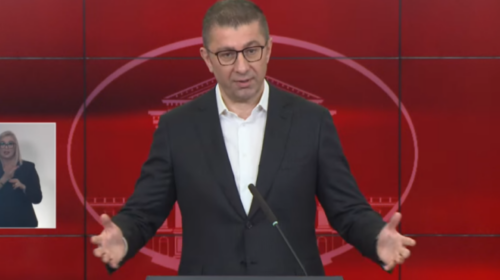 Mickoski: Nuk do të lejojë manipulime me ndjenjat e shqiptarëve!