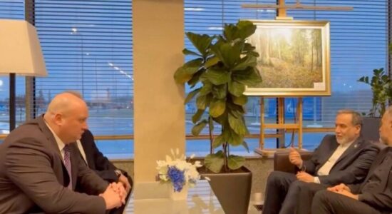 Ministri i Jashtëm i Iranit nga Rusia: SHBA-të janë fajtore për dështimin e bisedimeve diplomatike