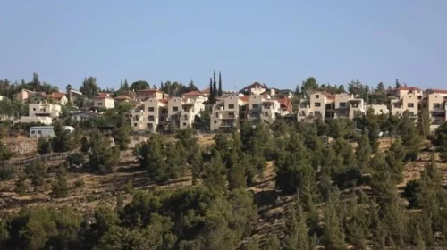 Izraeli miraton ndërtimin e 126 njësive të reja për vendbanime të paligjshme në Bregun Perëndimor