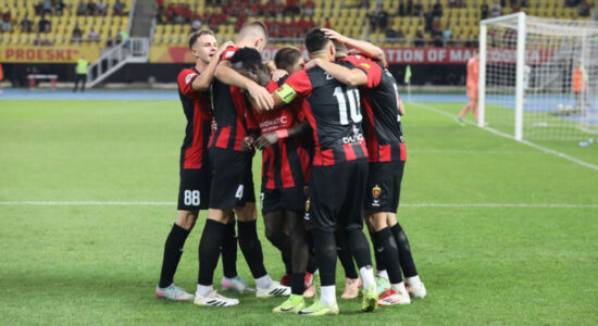 Vardari i pamëshirshëm, 7:0 ndaj Shkupit