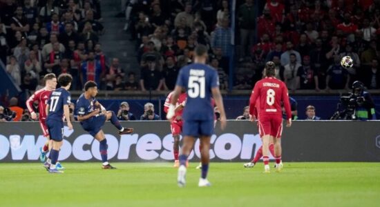 PSG fiton aktin e parë ndaj Liverpoolit dhe hedh një hap drejt gjysmëfinales