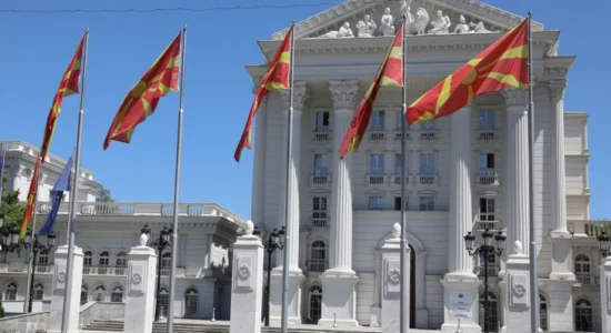 Ndryshimet ligjore për shfuqizimin e qeverisë teknike në seancë plenare