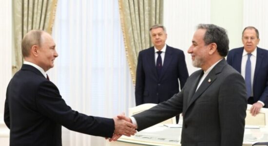 Presidenti rus takohet me ministrin e jashtëm iranian në Shën Petersburg