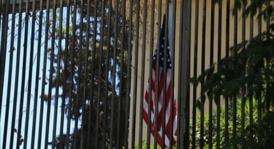 Sulmi iranian ndaj Ambasadës së SHBA-së në Arabinë Saudite shkaktoi më shumë dëme sesa u raportua