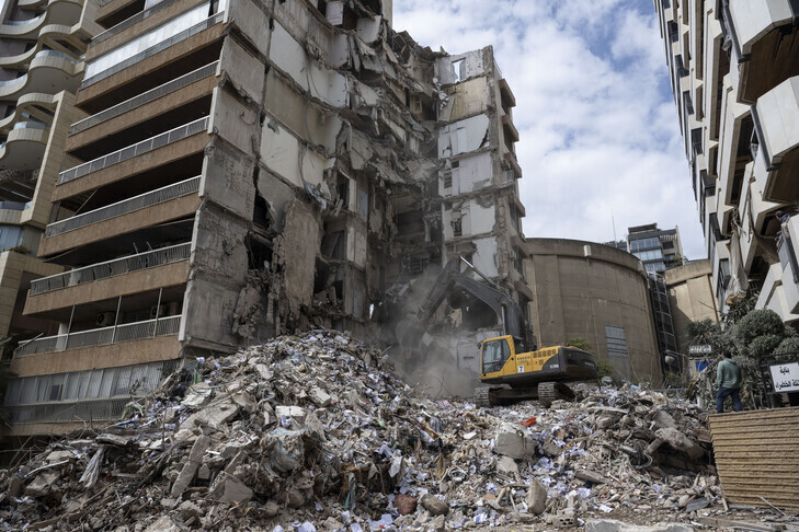 Sulmet izraelite vrasin 24 persona në Libanin jugor, goditën 52 zona në orët e fundit