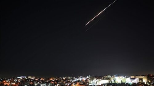 Bahreini rrëzoi 445 dronë dhe 188 raketa gjatë sulmeve të Iranit