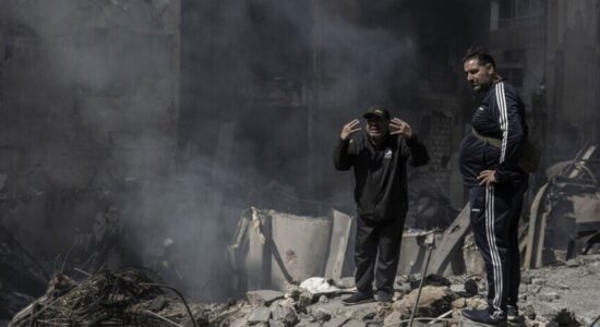 Sulmi izraelit vret 8 persona dhe plagos dhjetëra të tjerë në Libanin jugor pas shpalljes së armëpushimit