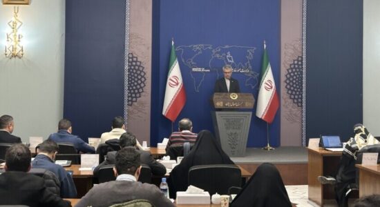 Irani: Shkëmbimet e mesazheve me SHBA-në vazhdojnë përmes ndërmjetësuesve pakistanezë