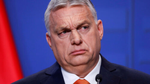 Orban pranon humbjen, vjen mesazhi i parë i liderit që dominoi 16 vite Hungarinë