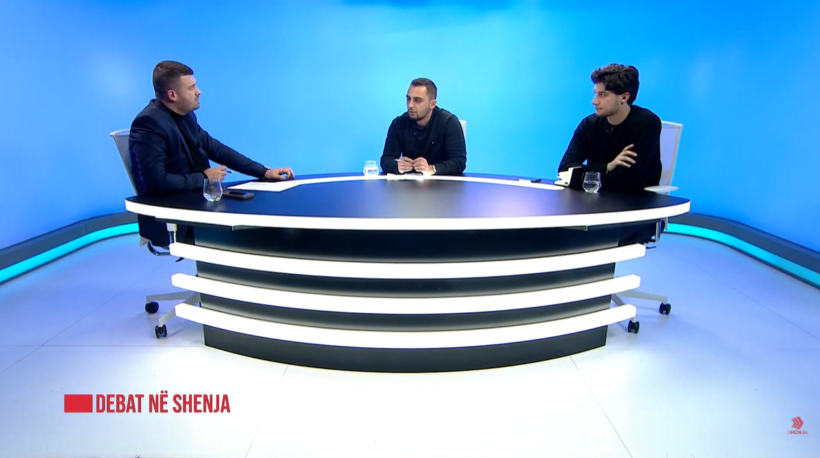 (VIDEO) Jurisprudenca në shqip, studentët shqiptarë kërkojnë t’i jepet fund diskriminimit