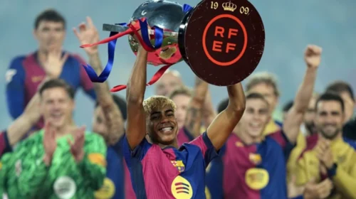 Barcelona po përgatit një skenar ëndrrash për titullin, por do të jetë makthi i Real Madridit