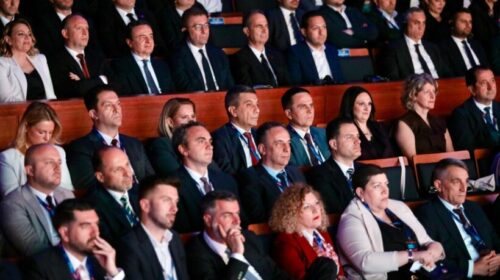 Kongresi i VLEN zgjedh drejtuesit e rinj, Izet Mexhiti dhe Bilall Kasami bashkëkryetarë