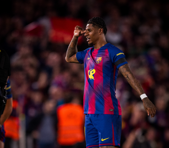 Kryevepër e Barcelonës  fiton titullin e 29 të të La Liga në  El Classico 