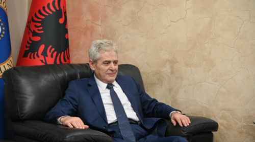 Ahmeti përkujton 2 Majin si dëshmi të vendosmërisë për liri, dinjitet dhe barazi