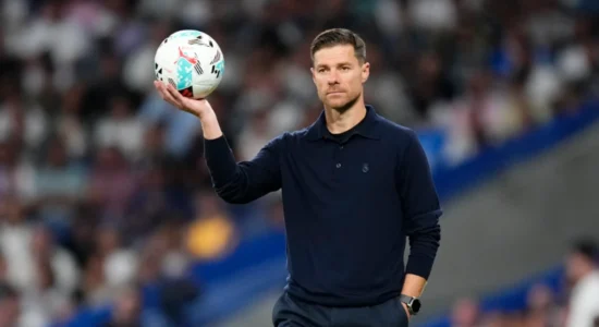 Chelsea po e shqyrton seriozisht emërimin e Xabi Alonso