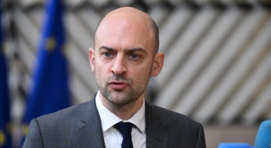 Franca rikonfirmon refuzimin për të marrë pjesë në luftën ndaj Iranit